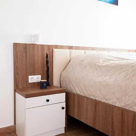 Hvt Comfort Apartment Mezőkövesd
