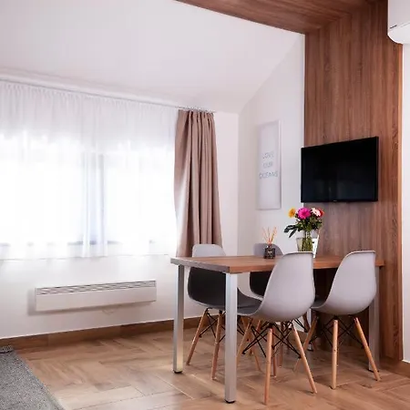 Hvt Comfort Apartment