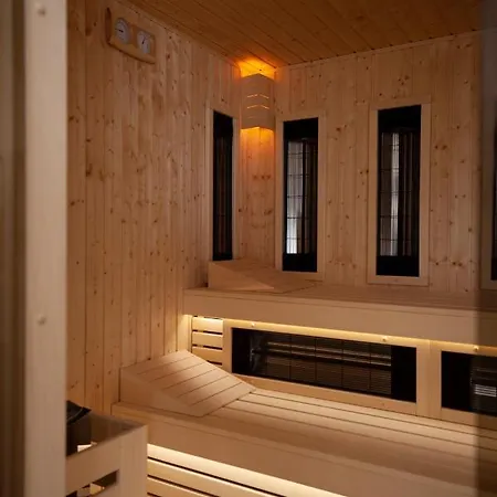 Apartment Hvt Comfort Mezokovesd