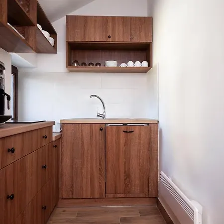 Hvt Comfort Apartment Mezőkövesd
